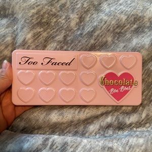 NWOT Too Faced Chocolate Bon Bons palette